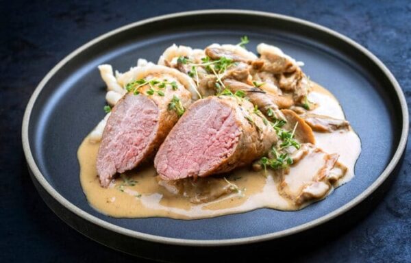 Filet Mignon à la Moutarde