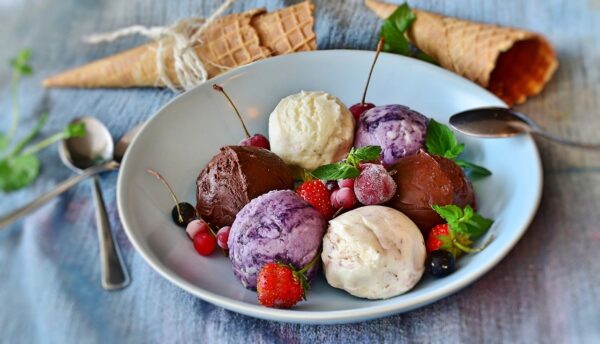 Glace rapide faite maison 3 ingrédients
