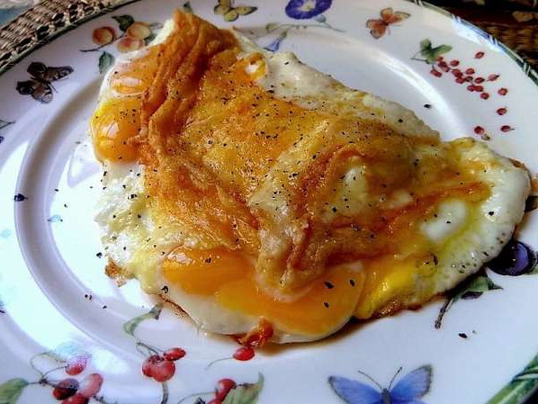 Gratin d’œufs à la poêle