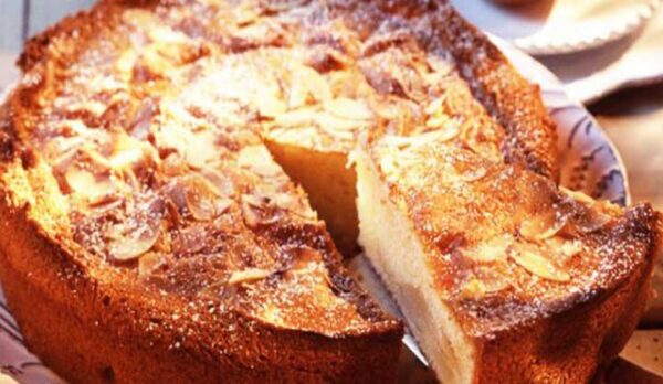 Gâteau au Yaourt Poires Amandes : Une Recette Simple et Gourmande