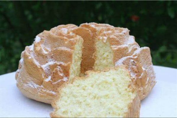 Gâteau de Savoie de Mercotte : un nuage de douceur !
