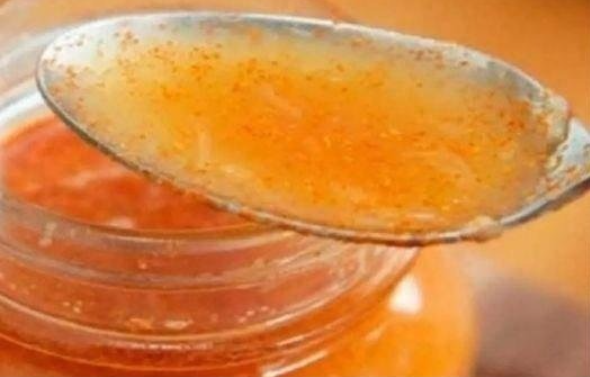 Le miel de curcuma : l’antibiotique le plus puissant que même les médecins ne peuvent expliquer
