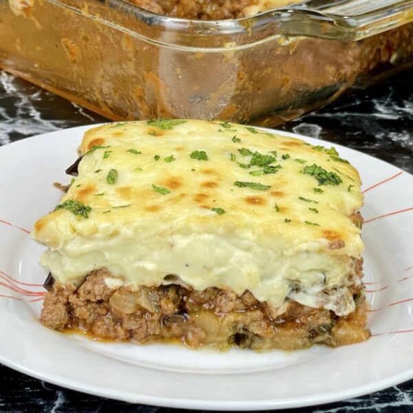 MOUSSAKA: Gratin à l’aubergine