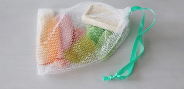 Ne jetez pas les rouleaux d’essuie-tout en carton. Ils sont indispensables au quotidien : je vous le dis