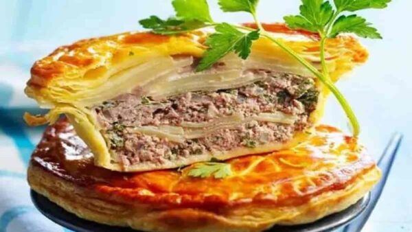 Pâté de pommes de terre à la viande hachée