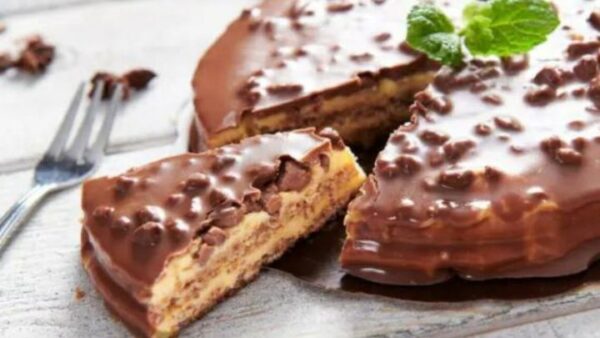 Recette de la délicieuse Tarte aux Daims inspirée par IKEA – Facile à préparer à la maison