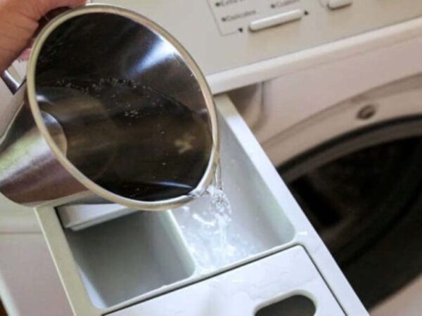 Si vous l’ajoutez à la machine à laver, le linge n’aura pas de plis : jetez le fer