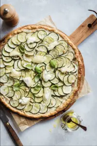 Tarte courgette chèvre depuis recettemoderne.com