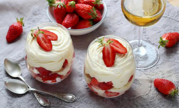 Tiramisu aux fraises: facile & gourmande