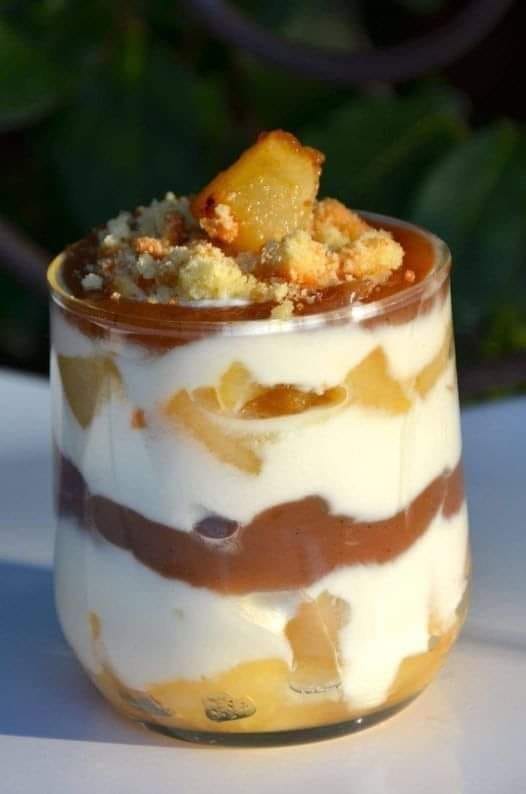 Verrines d’Automne: Une Symphonie Gourmande de Poires, Marrons et Fromage Blanc