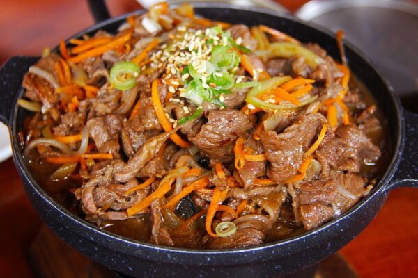 Wok de porc vermicelles et légumes