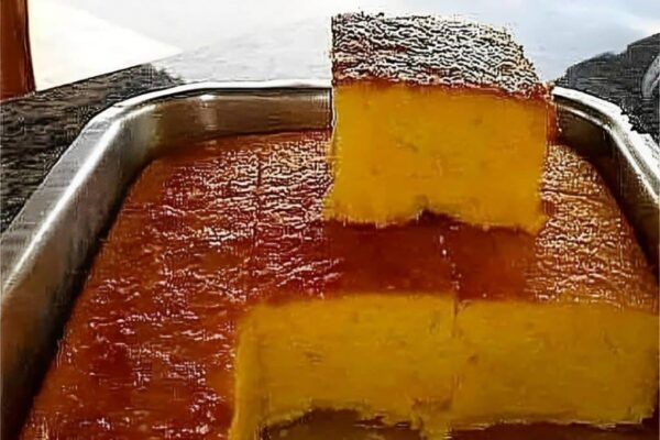 Battre 1 tasse de chacun des 5 ingrédients et faire un gâteau 5 tasses de fuba merveilleux