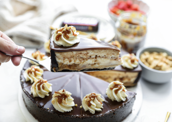 la Recette de Cheesecake Snickers Sans Cuisson